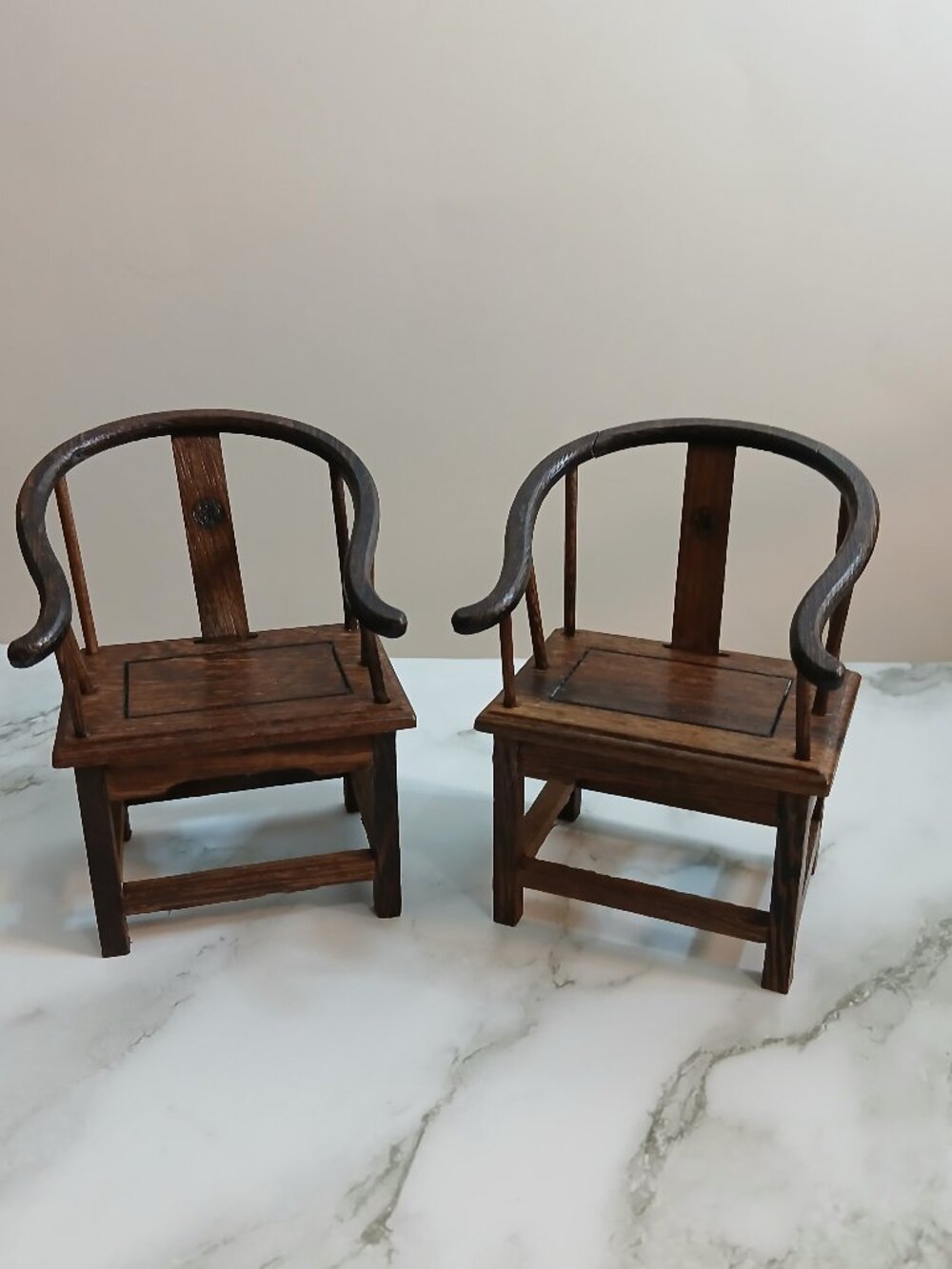 Set of 21:6 Scale Chinese Horseshoe Back Armchairs